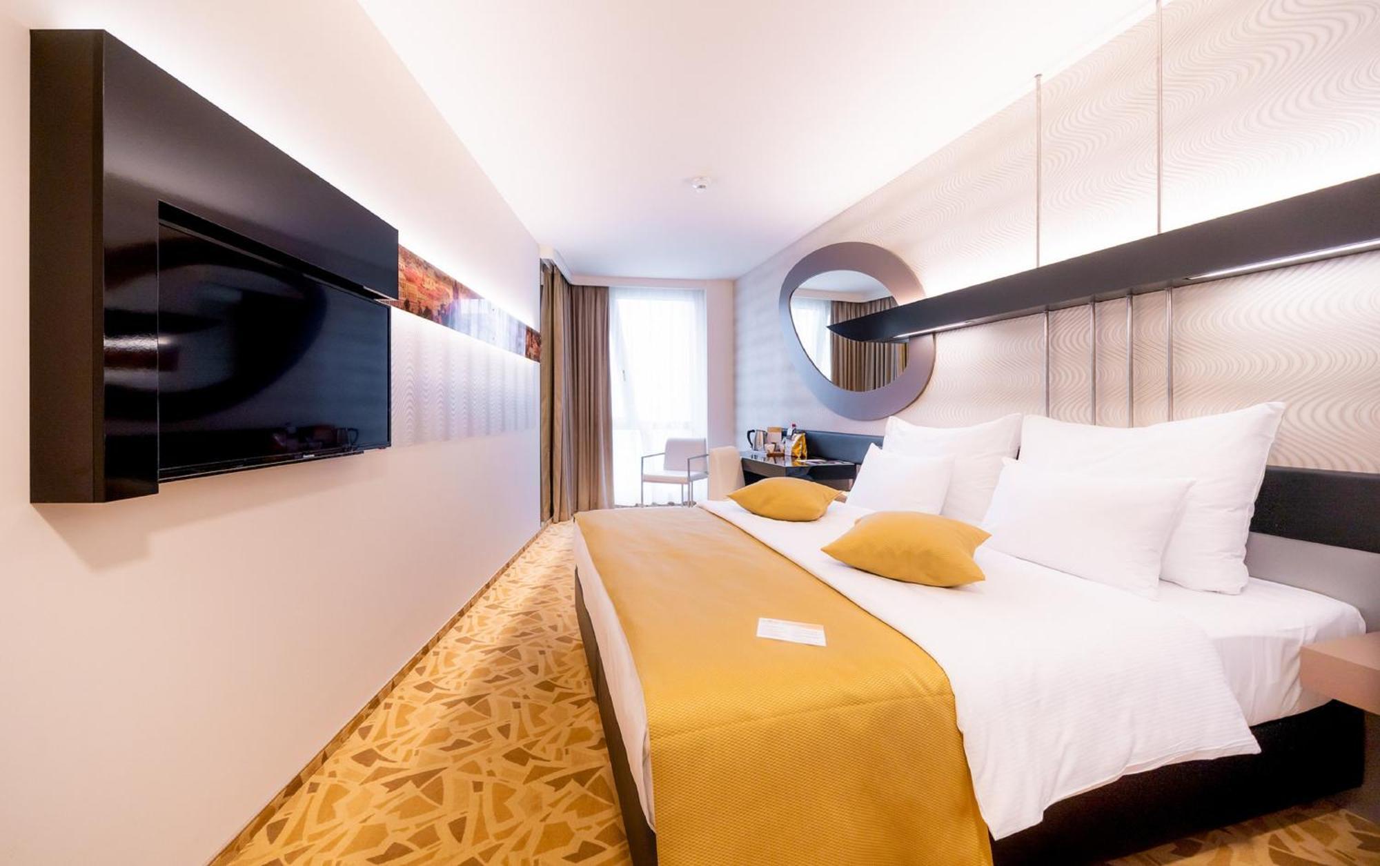 Grandium Hotel Prague Exterior photo A room at the hotel