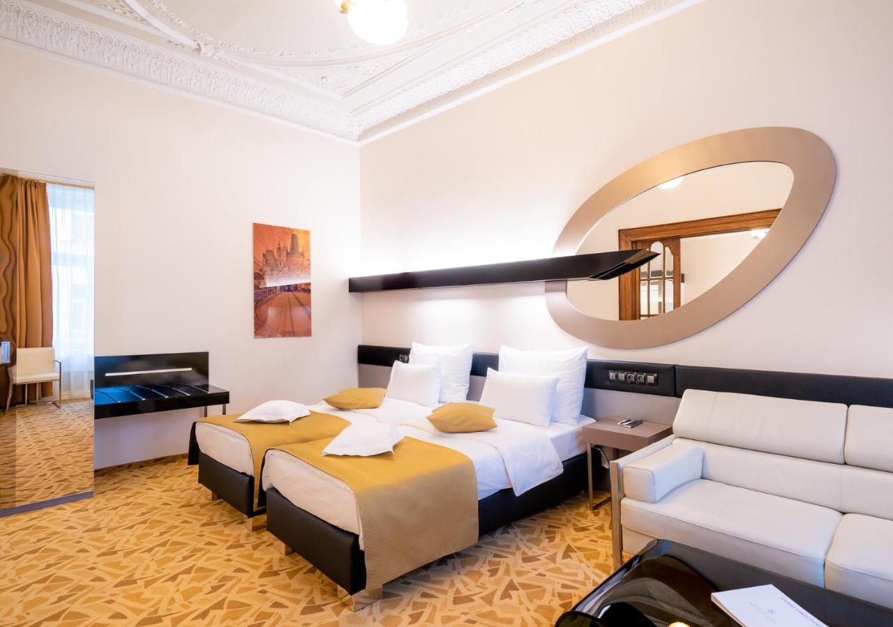Grandium Hotel Prague Exterior photo A room at the hotel