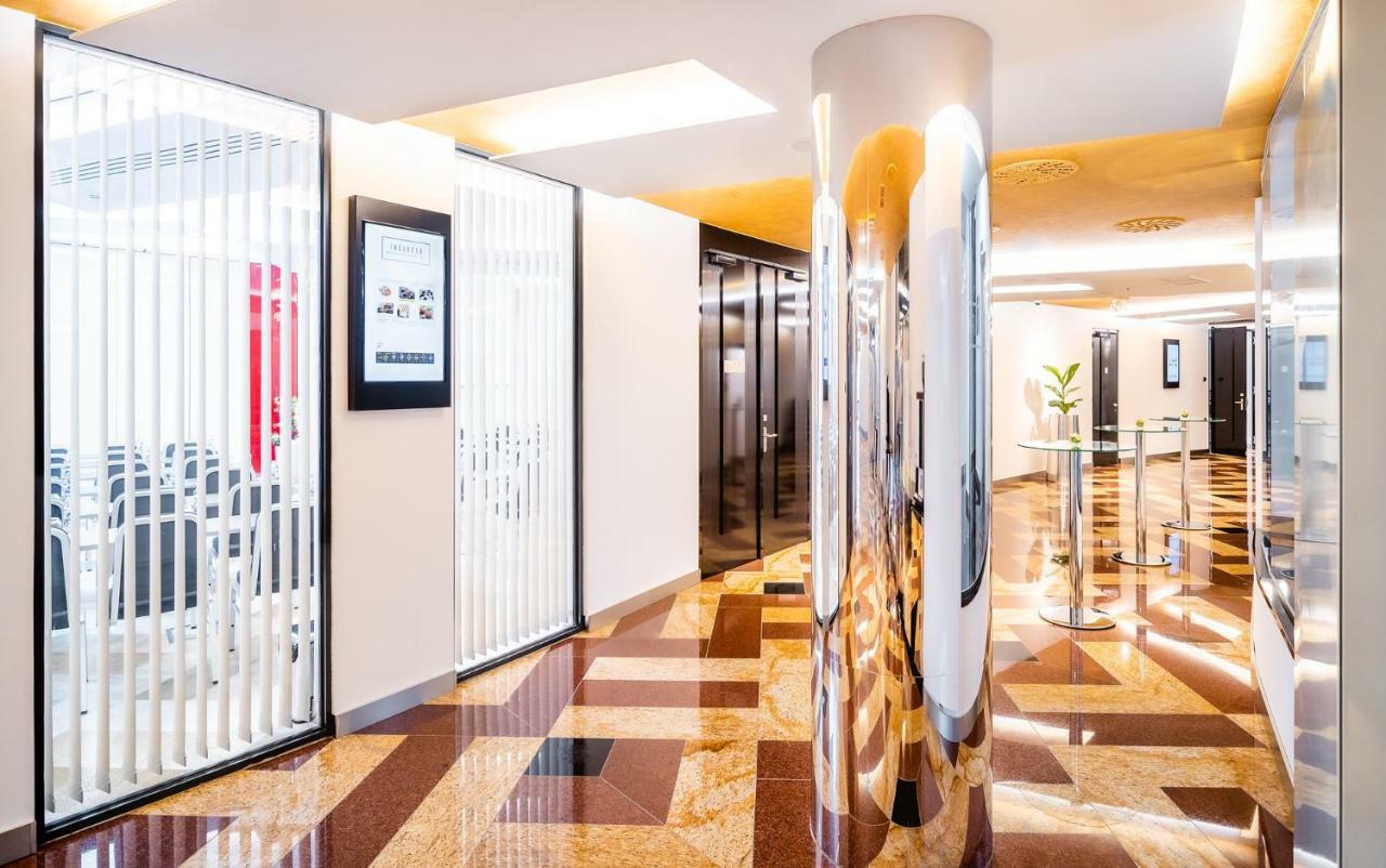 Grandium Hotel Prague Exterior photo Interior of the hotel