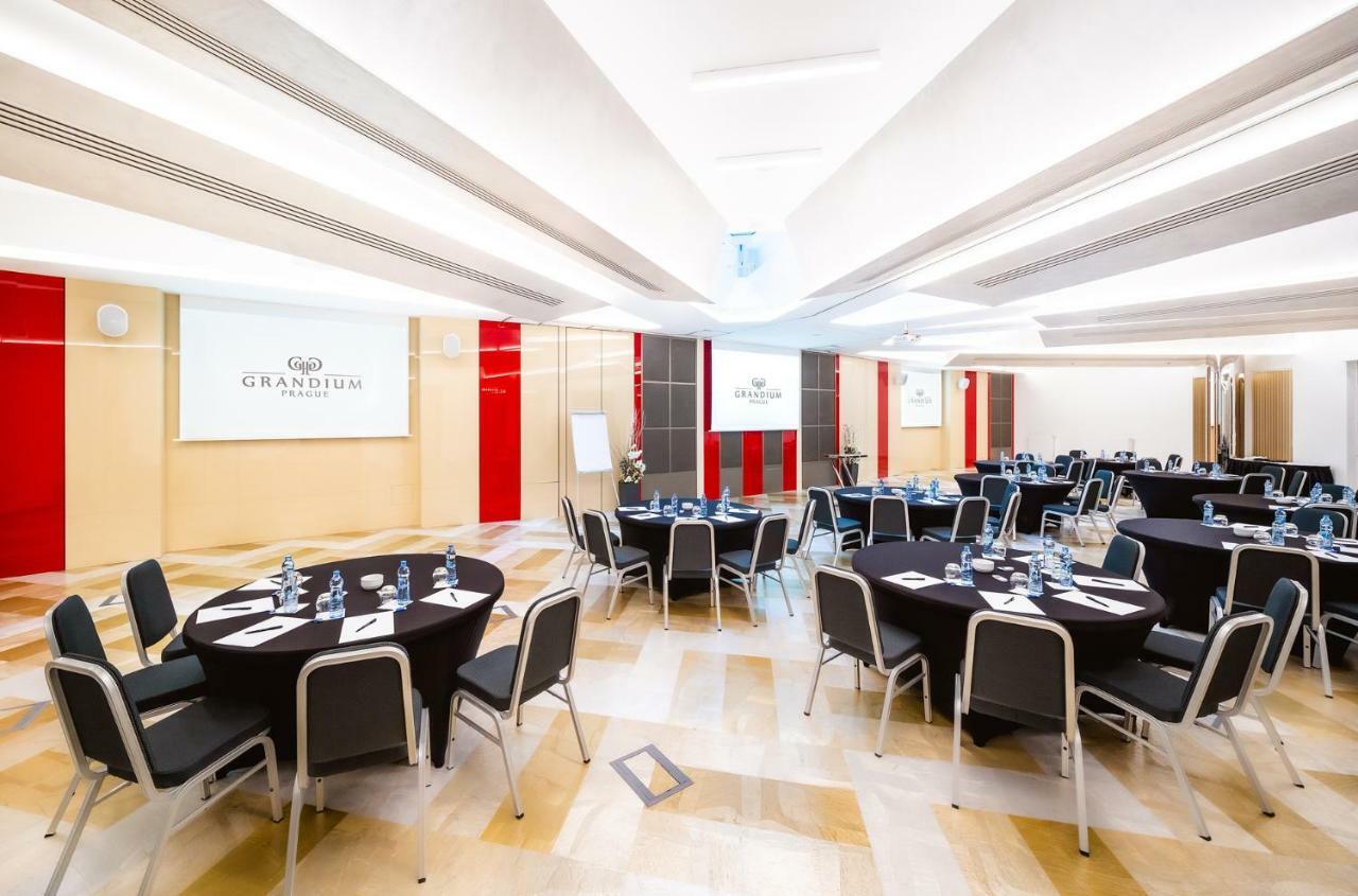 Grandium Hotel Prague Exterior photo Grand Hyatt Regency Bangkok